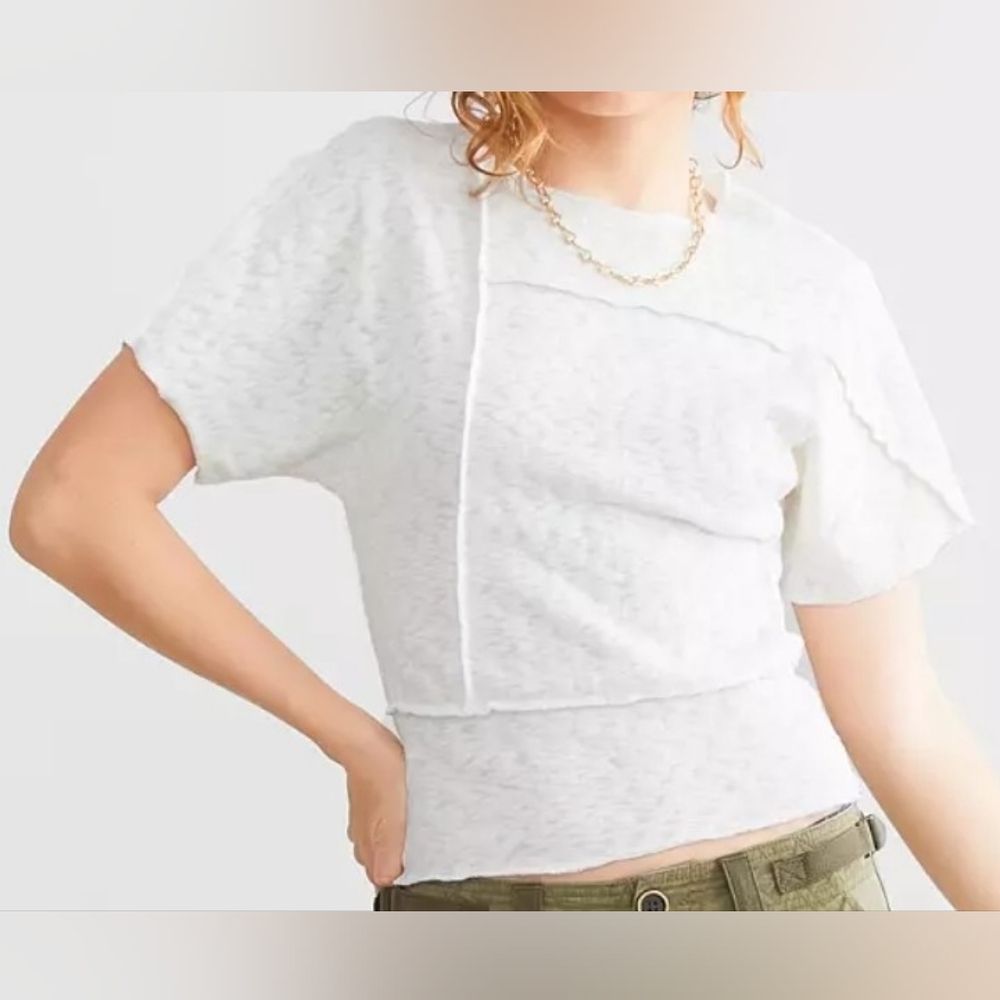 Buckle Exclisive Gilded Intent Exposed Seam Top